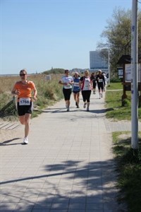 Läufer auf der Promenade