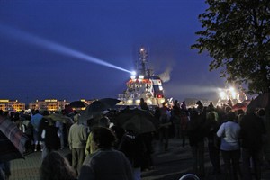 Port Party mit Schlepperballett zur Verabschiedung der Kreuzfahrtschiffe in Warnemünde (Foto: Archiv)