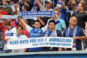 Hansa-Fans bei der Auftaktpartie gegen den SC Paderborn 07