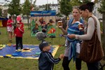 Spiel und Spaß für Kinder bei der Pappboot WM 2011