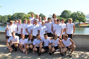 Das Jugendnationalteam auf dem Drachenbootfestival in Warnemünde 2011