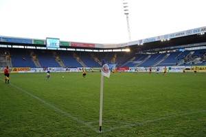 Geisterspiel zwischen Hansa Rostock und Dynamo Dresden in der leeren DKB-Arena