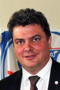 Bernd Hofmann, Vorstandsvorsitzender des FC Hansa Rostock (Archiv)