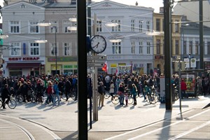 Demo für PWH auf dem Doberaner Platz