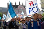 Die Demo startete auf dem Neuen Markt vor dem Rathaus