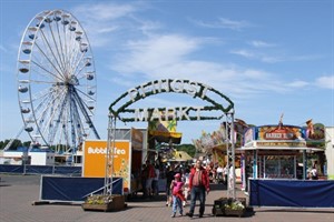 Pfingstmarkt im Stadthafen