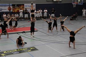 Turnshow der Acroliner aus Lübeck