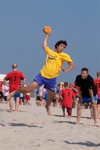 Die 18. Beachhandballtage finden im Rahmen der Warnemünder Woche 2012 statt