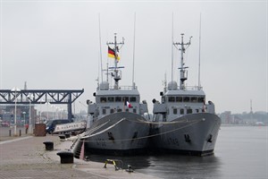 Drei Schulboote der französischen Marine laufen am Freitag den Rostocker Hafen an