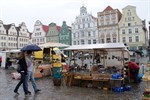 5. Rostocker Töpfermarkt auf dem Neuen Markt