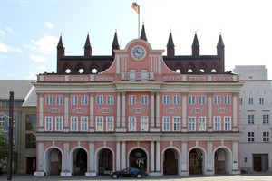 Rostock kann vorläufige Haushaltsführung für 2012 beenden