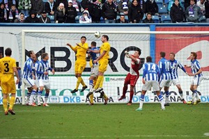 Hansa Rostock vs. 1. FC Saarbrücken: Zu Beginn der zweiten Hälfte haben die Gäste einige gute Chancen