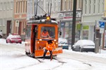 Straßenbahn-Räumfahrzeug der RSAG im Kampf gegen den Schnee