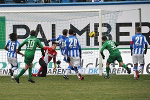 Hansa Rostock - Preußen Münster: Benjamin Siegert verwandelt im Nachgang den von Kevin Müller abgewehrten Elfmeter