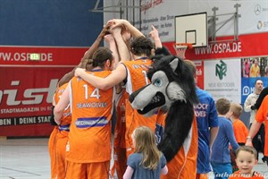 EBC Rostock Seawolves besiegen den SSV Lok Bernau mit mit 87:84