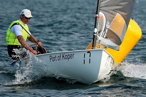 Vasilij Zbogar (Slowenien) gewinnt die Finn EM 2013 vor Warnemünde