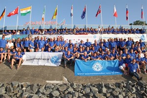 Warnemünder Woche 2013: Gruppenbild der Helfer