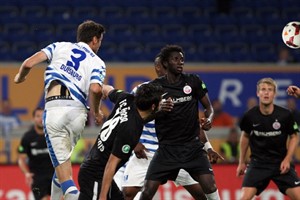 Markus Bollmann (MSV Duisburg) köpft zum 2:0 gegen Hansa Rostock ein