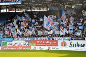 Hansa-Fans beim Heimspiel gegen den SV Darmstadt 98