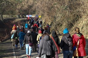 Demo durch die Wallanlagen