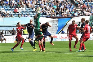 Hansa Rostock unterliegt dem Halleschen FC mit 0:1