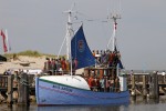 Flüchtlingsboot M/S Anton zu Gast in Warnemünde