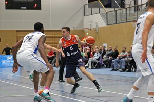 Rostock Seawolves (im Bild: Tim Vogt) besiegen den RSV Eintracht Stahnsdorf (Foto: Tobias Hahn)