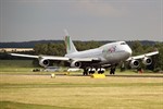 Jumbo-Jet Boeing 747 fliegt 523 Kreuzfahrttouristen nach Rostock