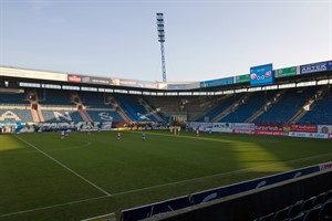 Keine Zuschauer, keine Tore - Nullnummer im Geisterspiel zwischen Hansa Rostock und Jahn Regensburg