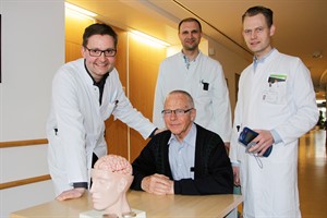 OP beendet das Zittern - Tiefe Hirnstimulation jetzt an Uni Rostock (Foto: Unimedizin Rostock)