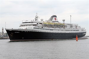 Kreuzfahrtschiff „Astoria“ (Ex-Völkerfreundschaft) in Rostock-Warnemünde