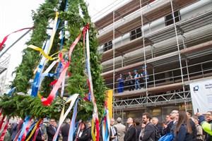 Richtfest für das ZMF der Uniklinik auf dem Campus Schillingallee