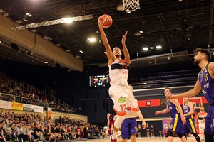 Rostock Seawolves besiegen Baskets Akademie Weser-Ems / Oldenburger TB - Darian Cardenas (Foto: Sylvia Funk)