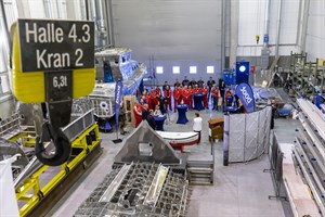 Doppelkiellegung der Deutschen Gesellschaft zur Rettung Schiffbrüchiger (DGzRS) in Rostock: Die beiden Neubauten mit den internen Bezeichnungen SRB 73 und 74 werden auf der Rostocker Werft Tamsen Maritim auf Kiel gelegt. (Foto: DGzRS – Die Seenotretter)