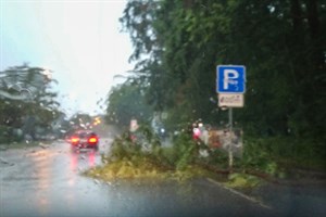 Unwetter sorgt für 150 Einsätze in Rostock