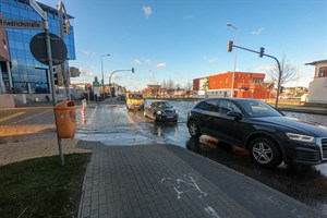 Im Bereich der Friedrichstraße könnte die Hochwasserschutzmauer im Stadthafen Rostock bis zu 1,87 Meter hoch werden (Foto: Archiv)