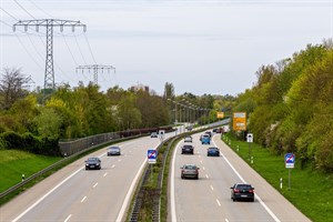 Fahrbahnsanierung auf B103/Westzubringer zur A20 startet - zuerst erfolgt die Instandsetzung in Richtung Warnemünde