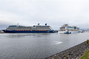 Dreifachanlauf in Rostock-Warnemünde: Kreuzfahrtschiffe „Celebrity Silhouette“, „AIDAdiva“ und „Seven Seas Mariner“ (v.l.n.r.)